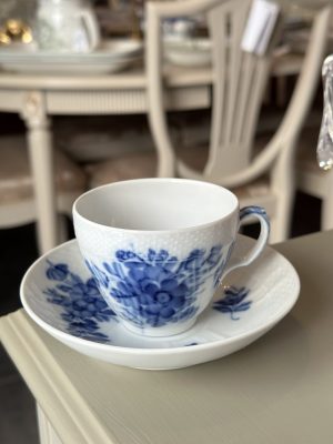 Royal Copenhagen - Blå blomster kaffekopp