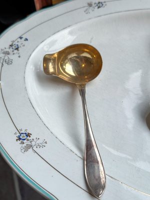 Såsslev i nysilver