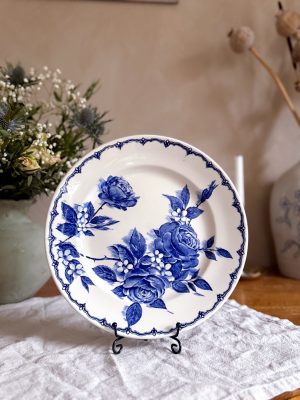 Broadhurst Staffordshire- Victoria Mattallrik