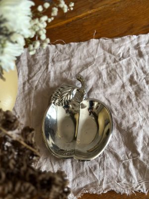 Nysilver fat äpple