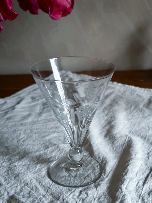 Vinglas med slipad dekor - Bild 4