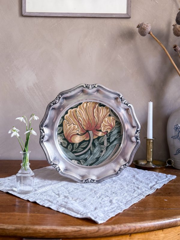 Tapetserad Nysilverbricka med William Morris - Bild 2