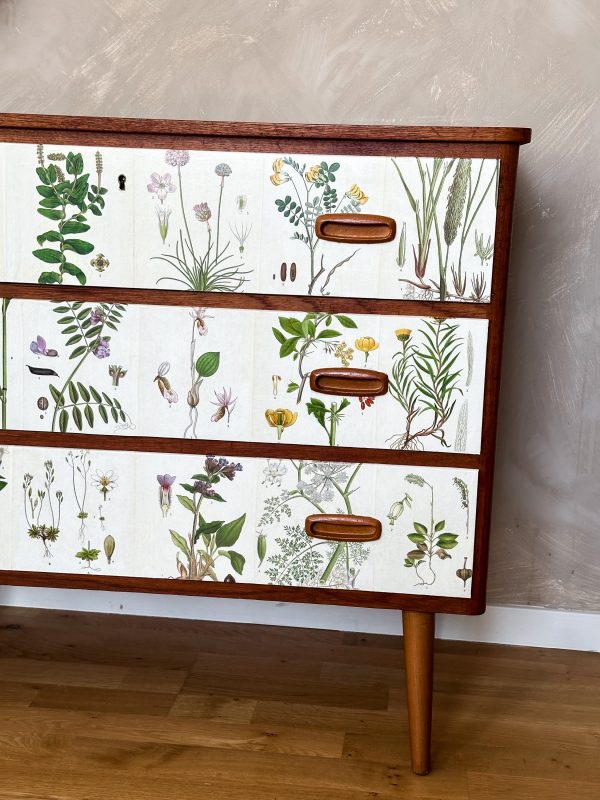 Teak Byrå 1950 tal, tapetserad i Nordens Flora - Bild 2