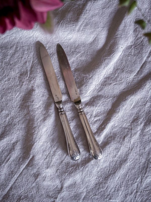 Franska Lilja fruktknivar i nysilver 2 st - Bild 2