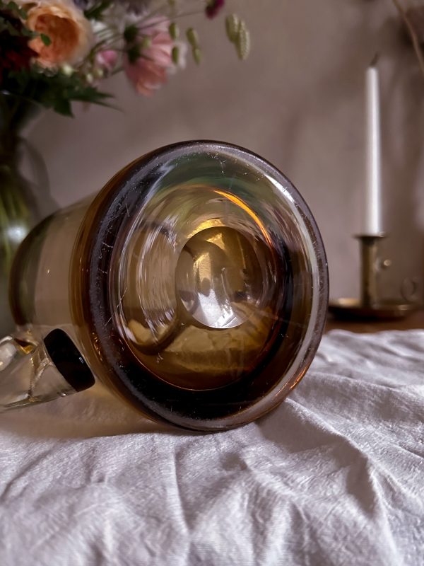 Glaskanna i bärnstensfärgat glas - Bild 7