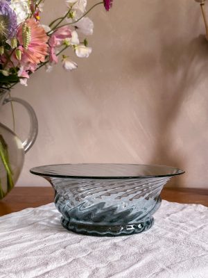 Glasskål rökfärgad