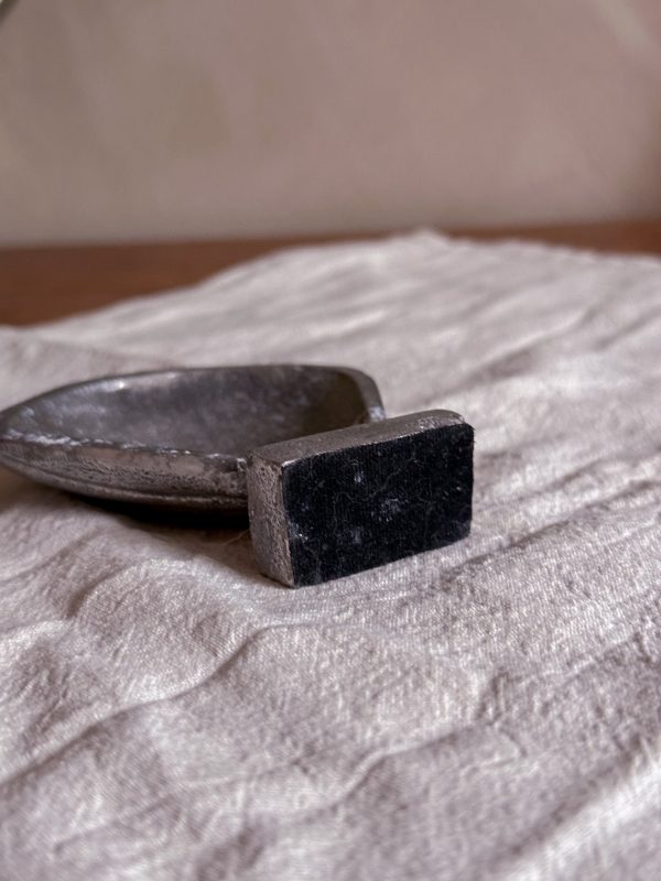 Bokstöd snäckdekor - Bild 4