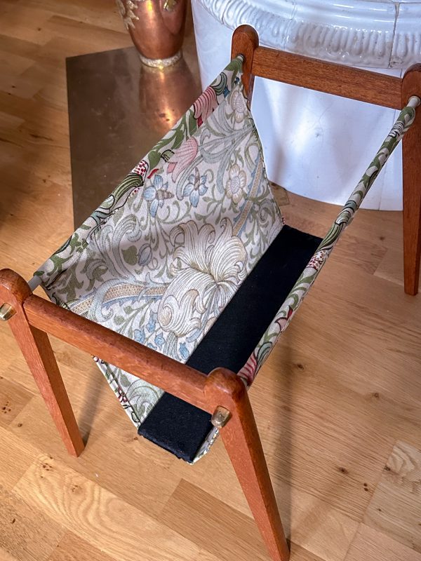 Tidningsställ i William Morris tyg 'Golden Lilly' - Bild 6