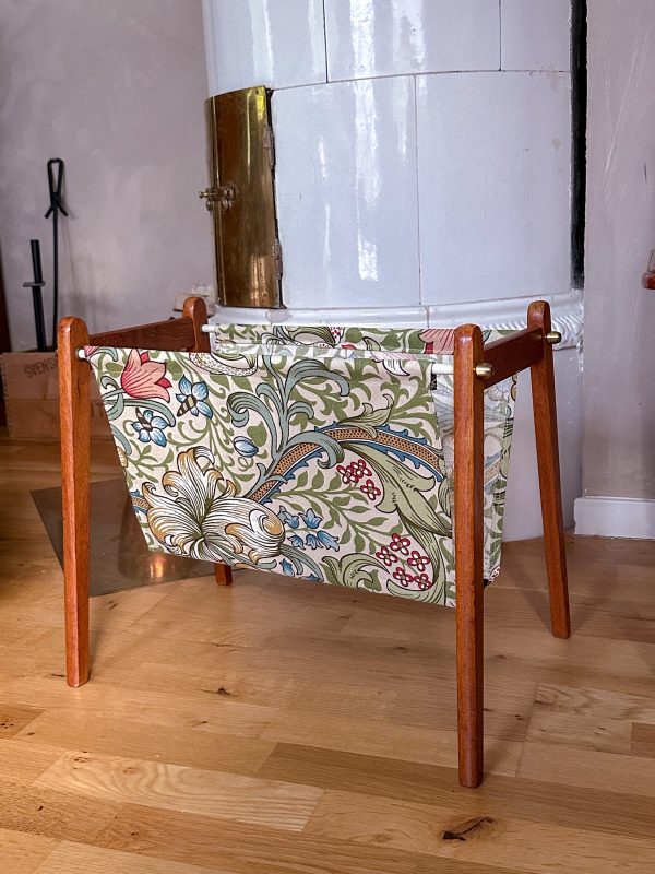 Tidningsställ i William Morris tyg 'Golden Lilly' - Bild 3