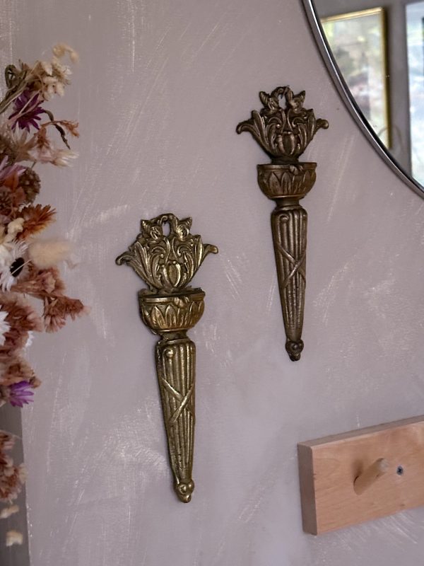 Dekorativ väggkonsol i mässing/gjutjärn, Gustaviansk stil - Bild 2
