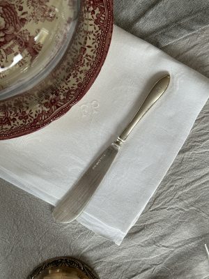 Svenskruter Smörkniv äkta silver Gravyr E