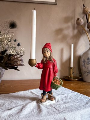 Candydesign Julflicka ljusstake