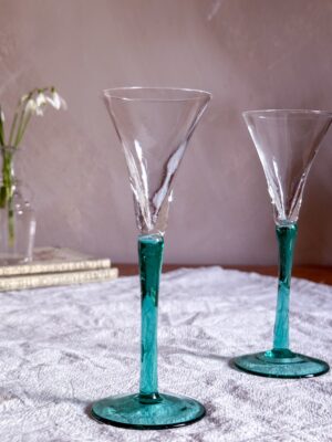 Munblåsta Snapsglas med grön fot