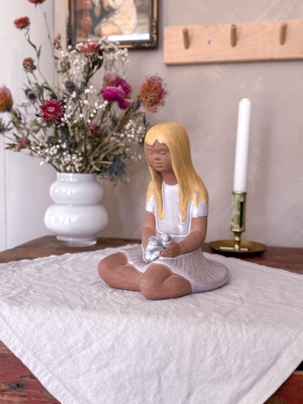 Jie-Figurin, Edit Risberg - Bild 3