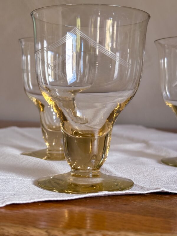 Vinglas i kristall i gultonat glas 5 st - Bild 5