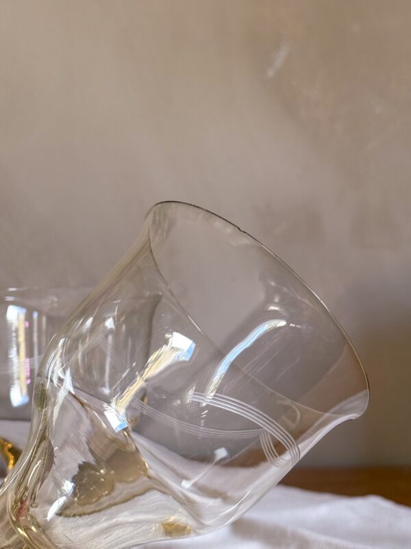 Vinglas i kristall i gultonat glas 5 st - Bild 6